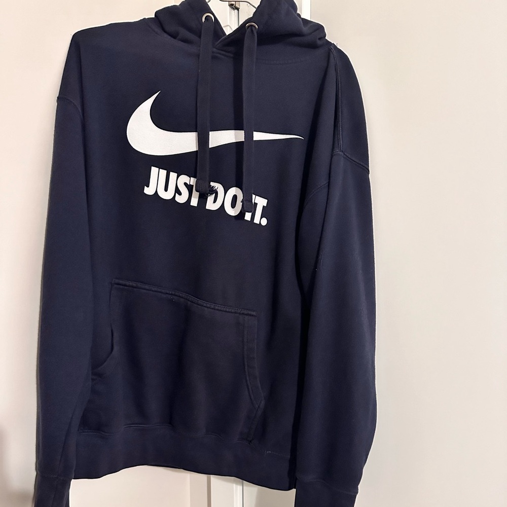 Nike hoodie Large Navy.